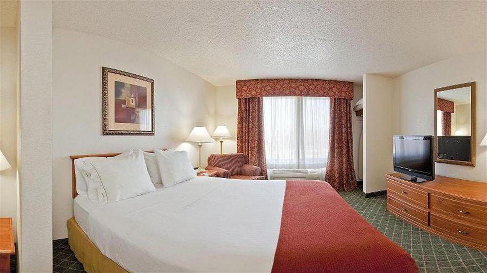 Holiday Inn Express Hotel & Suites Chickasha By Ihg Eksteriør bilde